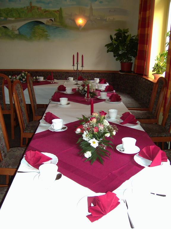 Gasthof & Pension Hause Halle  Luaran gambar