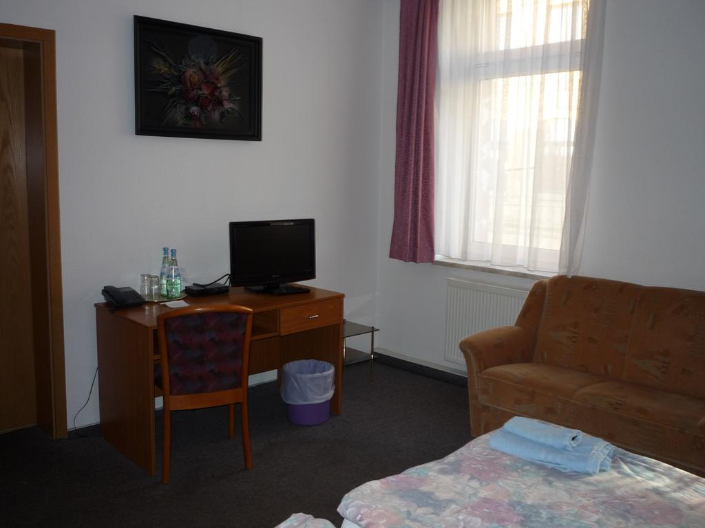 Gasthof & Pension Hause Halle  Bilik gambar